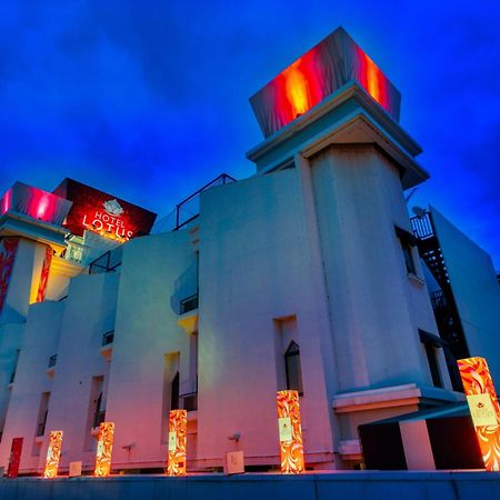 Hotel Lotus Iwatsuki (Adults Only) Сайтама Екстериор снимка