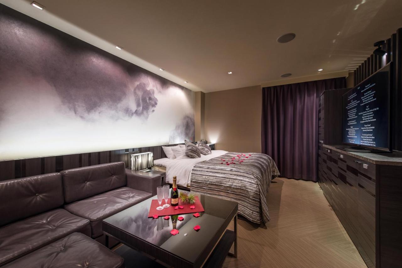 Hotel Lotus Iwatsuki (Adults Only) Сайтама Екстериор снимка
