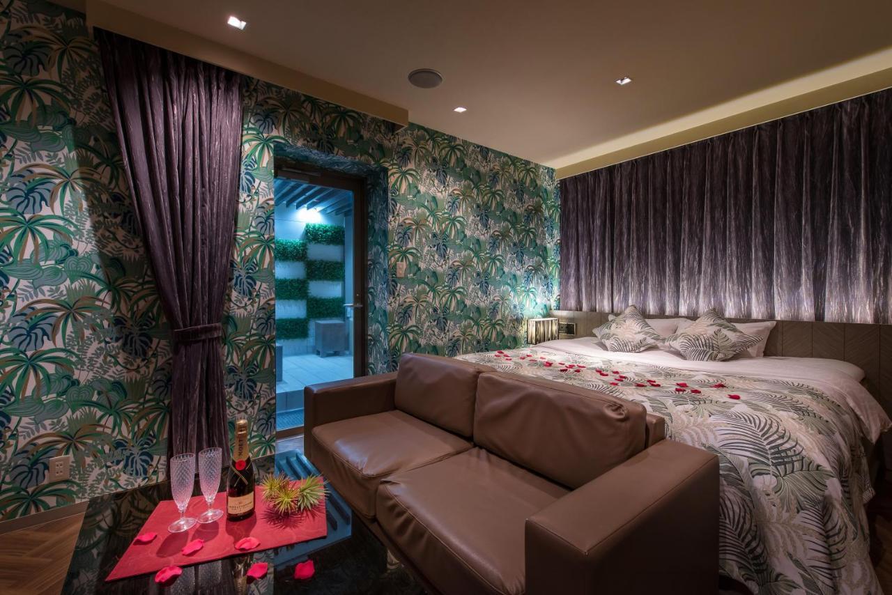 Hotel Lotus Iwatsuki (Adults Only) Сайтама Екстериор снимка